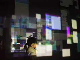 On the Edge II – instalacja multimedialna, 2003