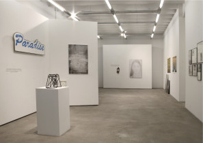 Widok wystawy Paradise, Travel Agency Collective, Galeria Loft 8, Wiedeń, 2015