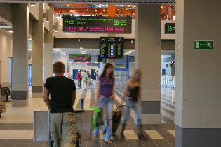 System Informacji dla Międzynarodowego Portu Lotniczego  Katowice w Pyrzowicach, Justyna Kucharczyk, Andrzej Sobaś