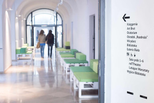 System Informacji w budynku CK w Lublinie, Justyna Kucharczyk, Agnieszka Nawrocka,  Grupa KILKU, 2013 rok