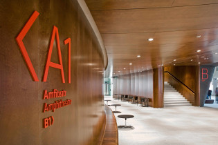 System Informacji w budynku NOSPR w Katowicach, Justyna Kucharczyk, Agnieszka Nawrocka, 2014 rok