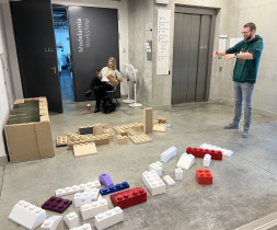 Modele klock&oacute;w w skali 10:1 - ćwiczenie 1 rok