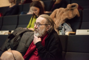 Najpiękniejsze książki roku – Tworzywo litera – w wyniku eksperymentu i ryzyka…