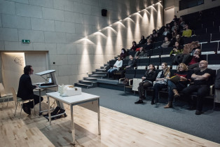 Najpiękniejsze książki roku – Tworzywo litera – w wyniku eksperymentu i ryzyka…