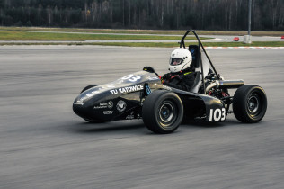 Marek Kasperek, „Projekt poszycia bolidu”