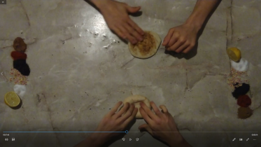 Krzysztof Momot "Strategie przetrwania", kadr z filmu