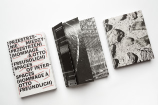 Przestrzenie międzyprzestrzeni (Hommage à Otto Freundlich) – projekt graficzny Anna Kopaczewska