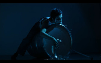 Klaudia Brzezińska, Srebrny wodospad, performance