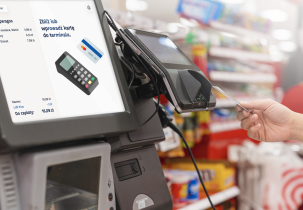 Julia Piwowarska, Projekt interakcji dedykowanej samoobsługowym punktom sprzedaży w supermarketach, 2022