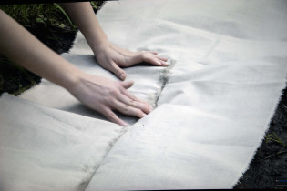 Kinga Przeliorz, video; dokumentacja działania rysunkowego.