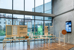 Wystawa: Material Lab, ASP w Katowicach, 2024, Ł&oacute;dź Design, 2025 (zesp&oacute;ł kuratorski: K. Pełka-Bura, A. Pohl / BioCraftLab)