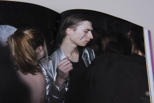 Mateusz Mioduszewki, temat autorski (książka fotograficzna "Zapraszam na melange")