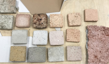 Eksperymenty materiałowe - pr&oacute;bki prezentowane w trakcie zajęć