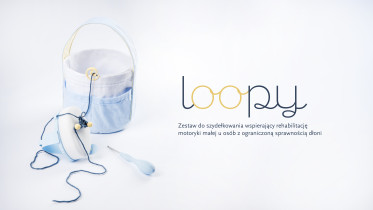 Julia Wacławik - Temat pracy: Projekt produktu wspomagającego rehabilitację motoryki małej u os&oacute;b z ograniczoną sprawnością dłoni.