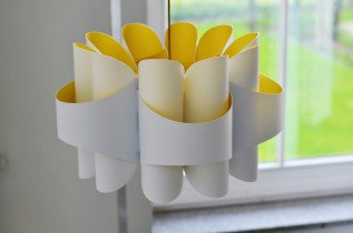 Projekt lampy z polipropylenu / Nina Duda