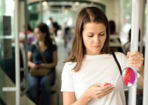 Jak zapewnić bezpieczeństwo pasażerom zbiorowego transportu miejskiego – Harkawy Hanna 