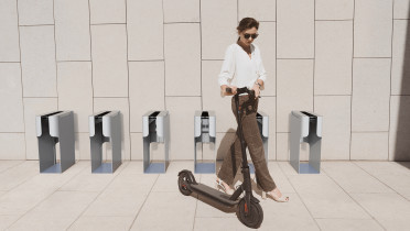 Stanowisko parkowania hulajnóg elektrycznych – Jacek Nosiła